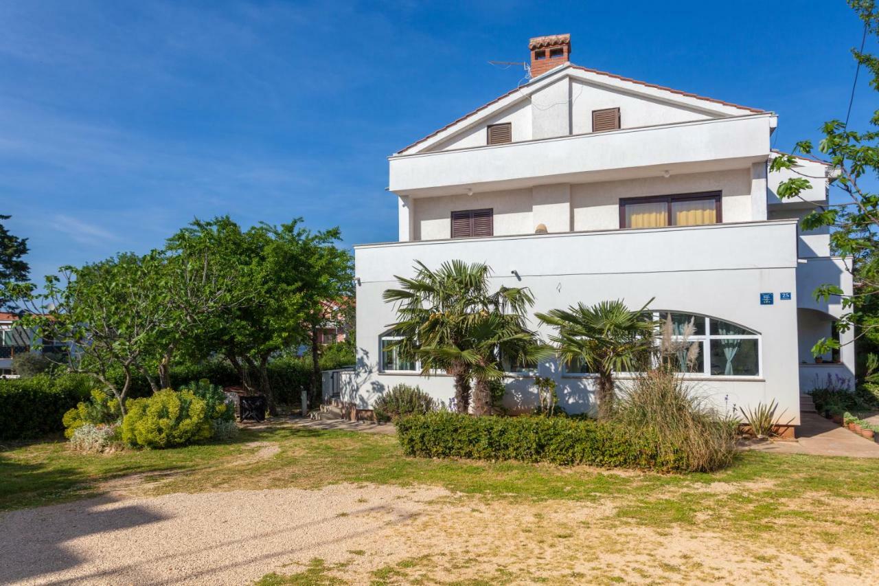 Apartment Egon Malinska Luaran gambar